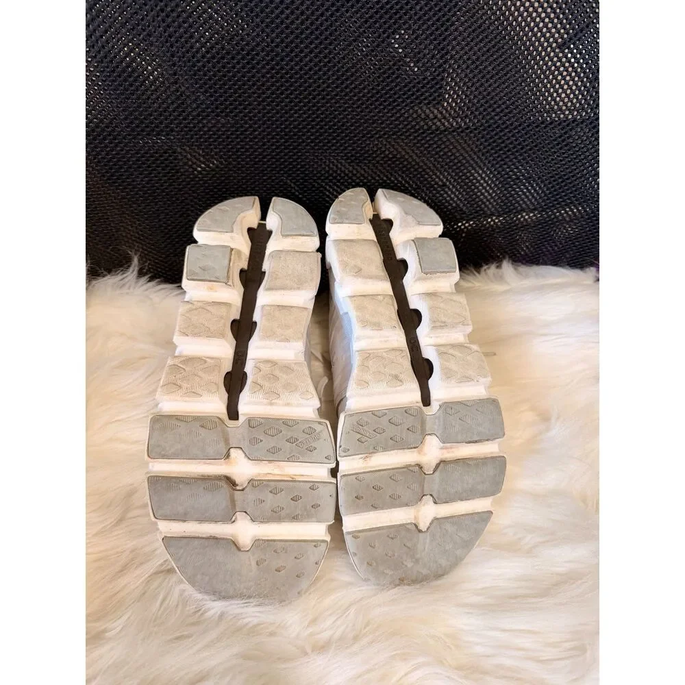 Women's On Cloud 5 Sneakers
